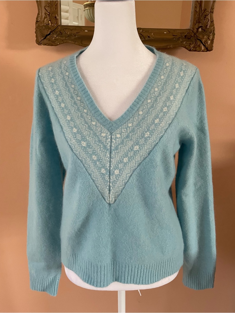 Light Blue Wool Angora Blend V-Neck Soft Winter Sweater S/M